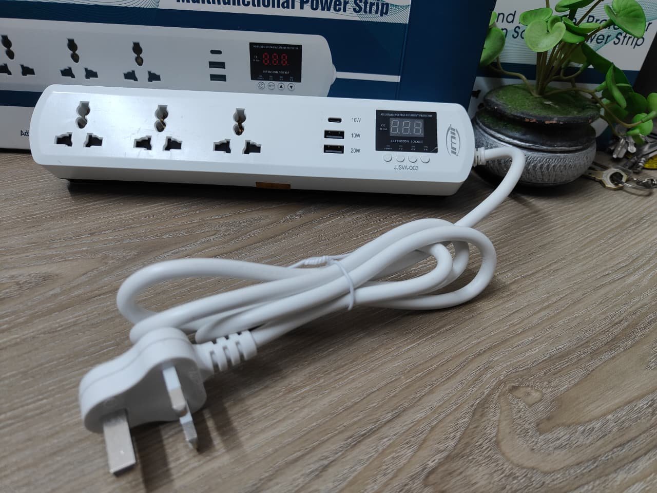 Extension Multi Socket With USB(Voltage & Current Protection) - Image 6
